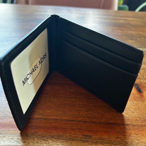 Michael Kors Blue Monogrammed Bi-fold Wallet, Brand NEW - Picture 4 of 6